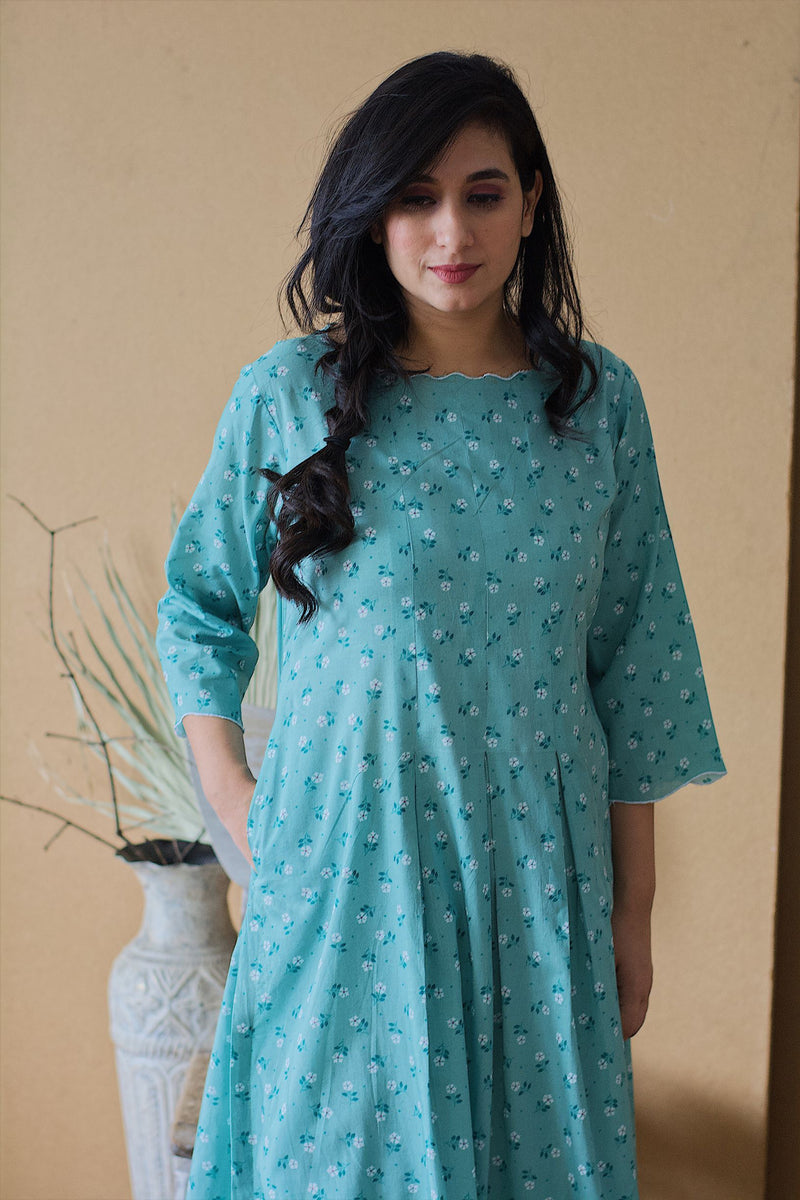 BLUE POPPY KURTA AND PANT - Naaz By Noor