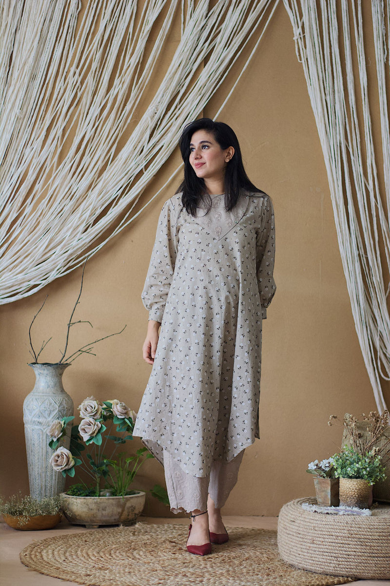 CAPPUCCINO ROSE KURTA AND PANT SET - Naaz By Noor