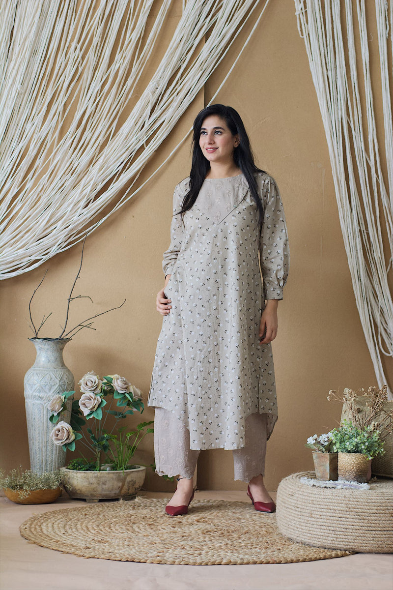 CAPPUCCINO ROSE KURTA AND PANT SET - Naaz By Noor