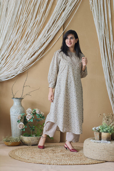 CAPPUCCINO ROSE KURTA AND PANT SET - Naaz By Noor
