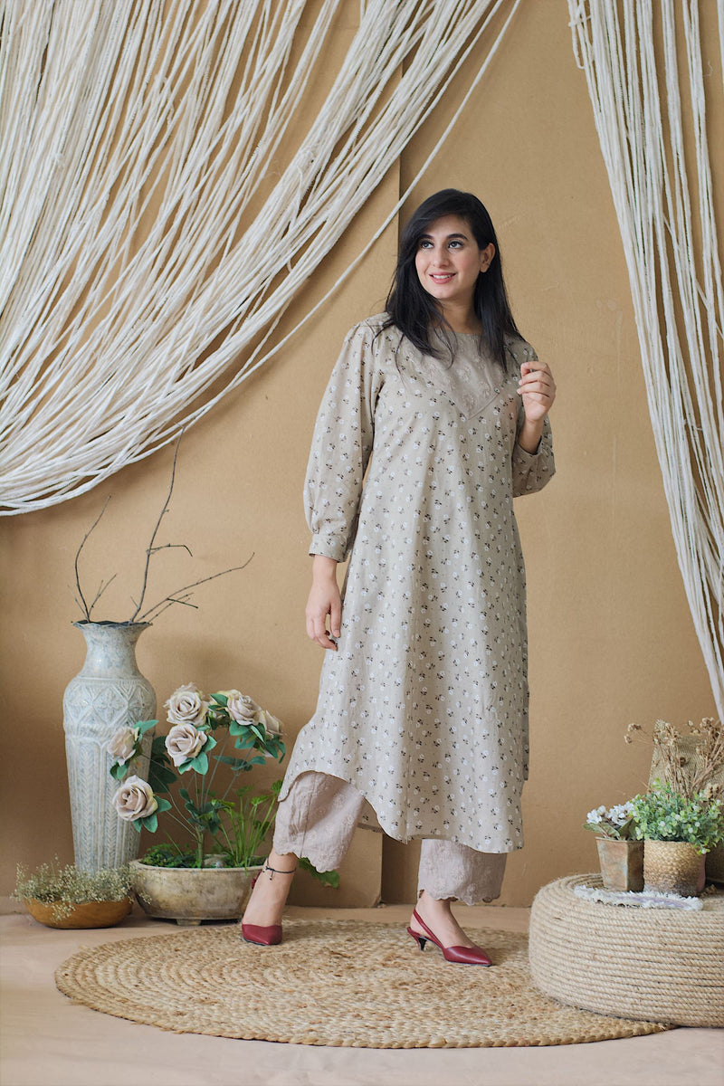 CAPPUCCINO ROSE KURTA AND PANT SET - Naaz By Noor