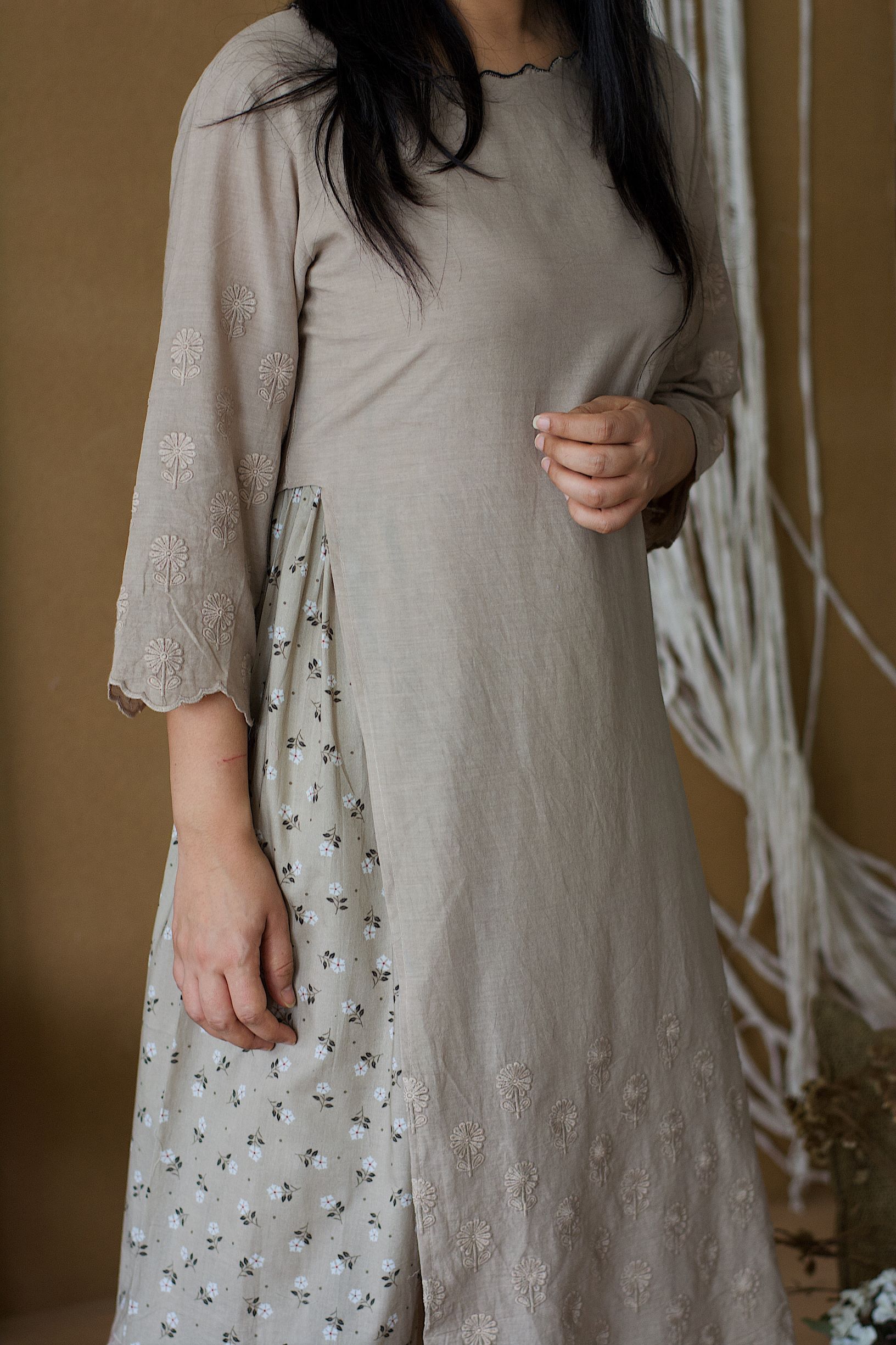 CAPPUCINNO ROSE SCHIFFLI KURTA WITH HAREM PANTS AND PRINTED DUPATTA - Naaz By Noor