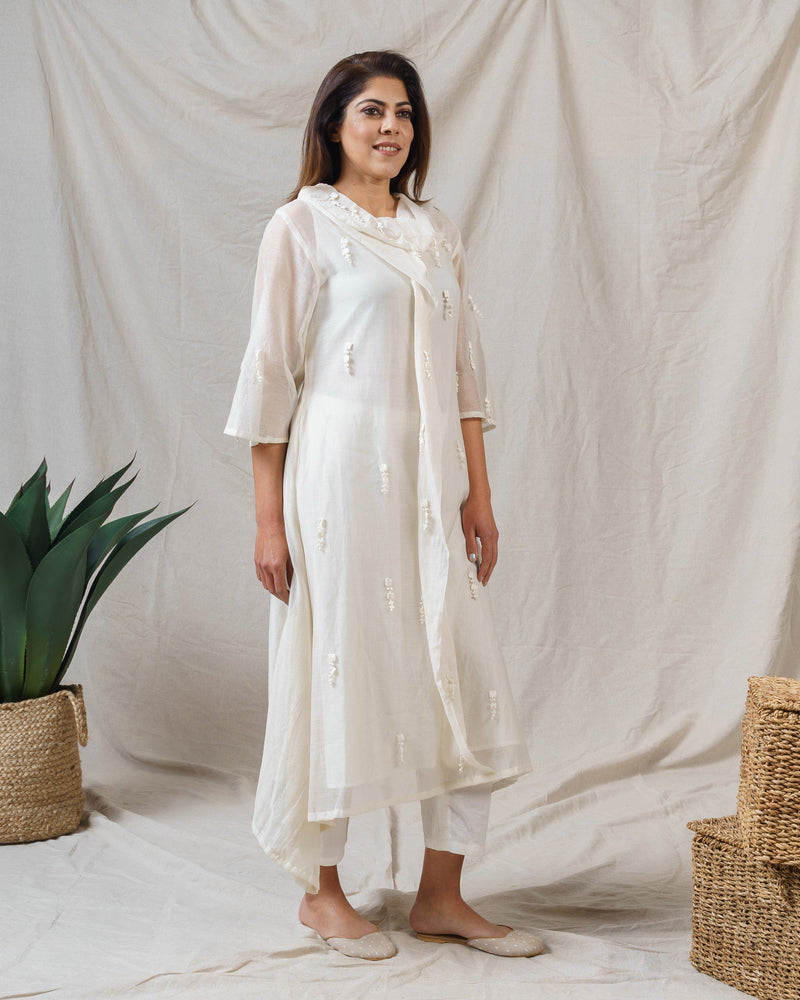Cosmos White ensemble ( without dupatta ) - Naaz By Noor