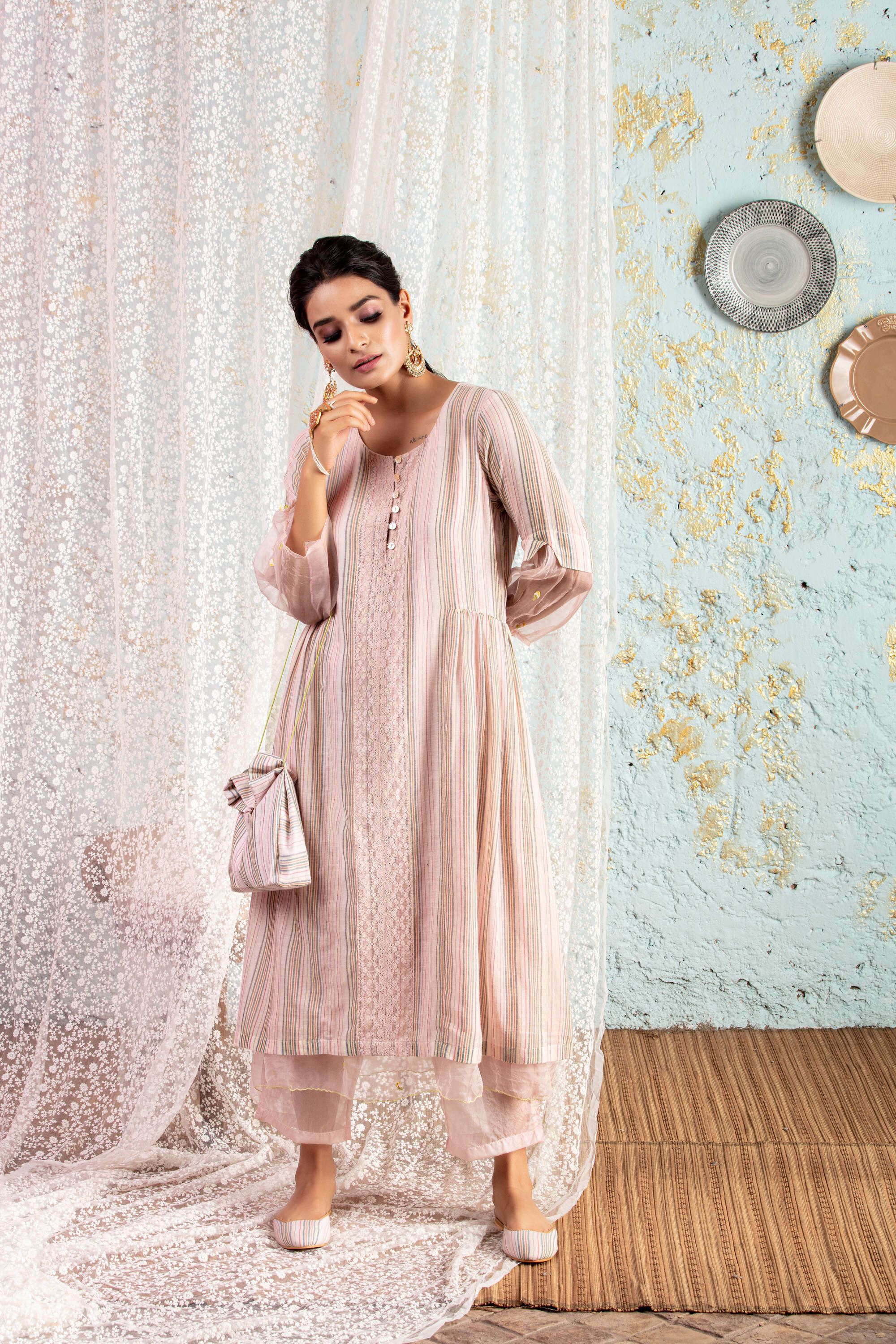 Cotton Kurta With Organza Pants - Naaz By Noor