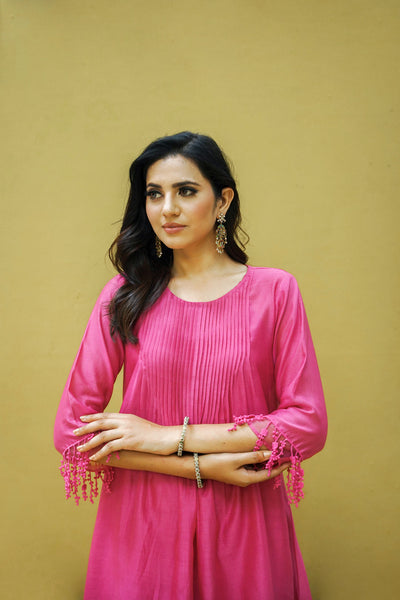 goonj( hot pink)- set of 3- kurta, pant & dupatta Naaz By Noor 