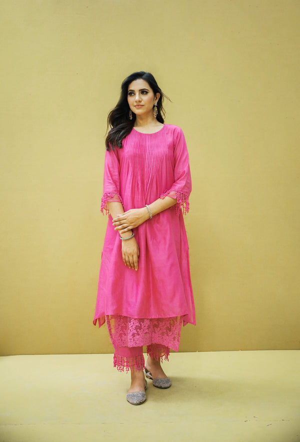 goonj( hot pink)- set of 3- kurta, pant & dupatta Naaz By Noor 