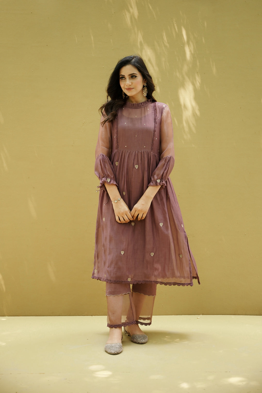 goonj( mauve)- set of 2- kurta with pant Naaz By Noor 