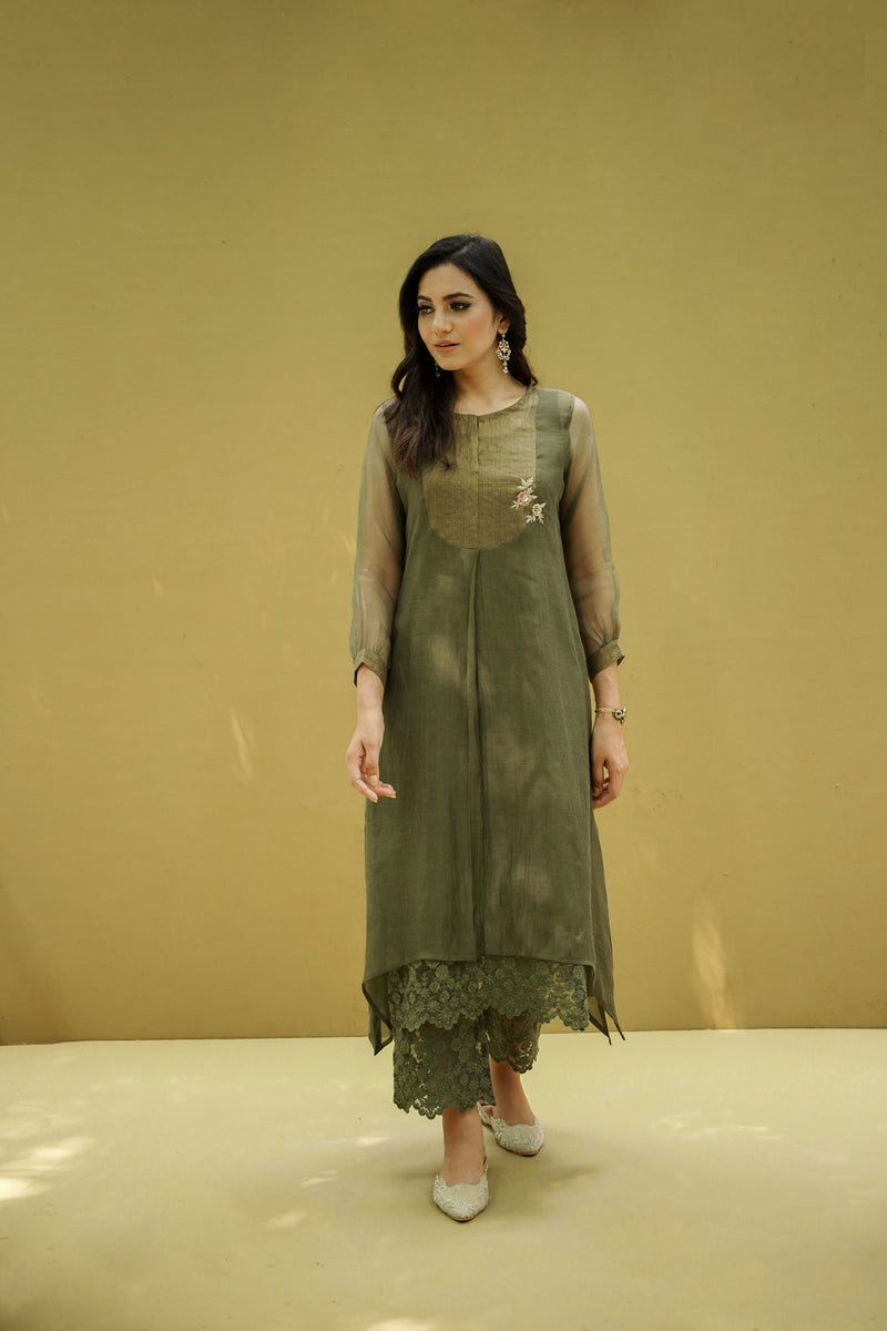 goonj (moss green)- set of 3- kurta, pant & dupatta Naaz By Noor 