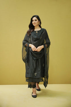 goonj(black)-set of 3- kurta,pant & dupatta Naaz By Noor 