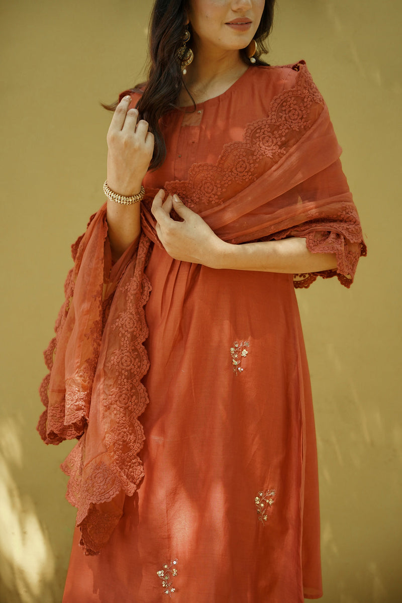 goonj(ginger) -set of 3- kurta, pant & dupatta Naaz By Noor 