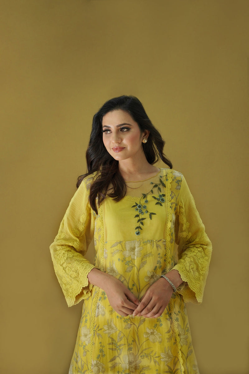 goonj(tuscany yellow)- set of 3-kurta, pant & dupatta Naaz By Noor 