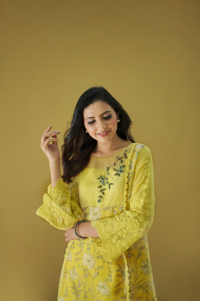 goonj(tuscany yellow)- set of 3-kurta, pant & dupatta Naaz By Noor 