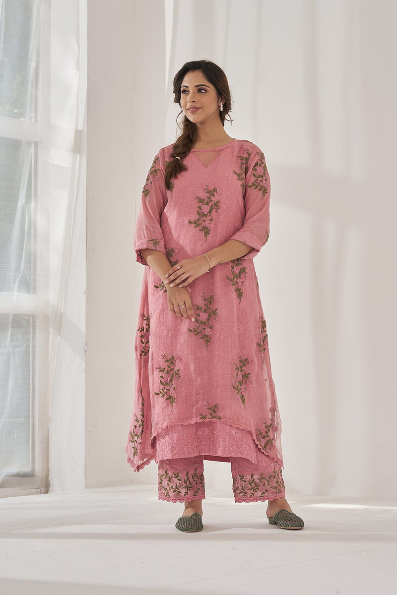 GULABSA BAANO-set of 3( kurta, pant & dupatta) Naaz By Noor 