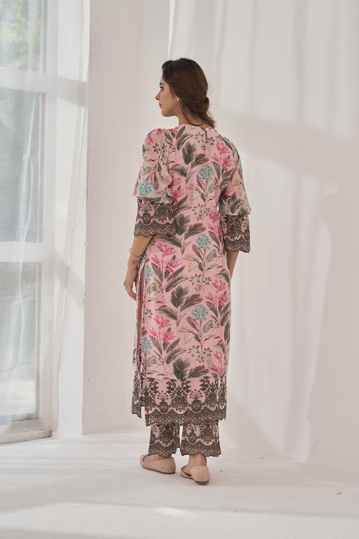 GULSHAN BAANO-set of 3( kurta,pant&dupatta) Naaz By Noor 