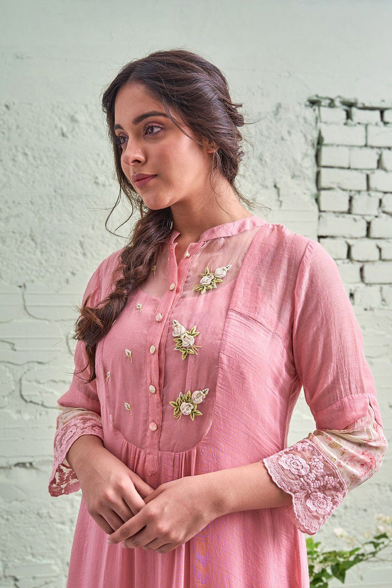 JAMUN ki tokri ( gulabi)-set of 3- kurta, pant & dupatta Naaz By Noor 