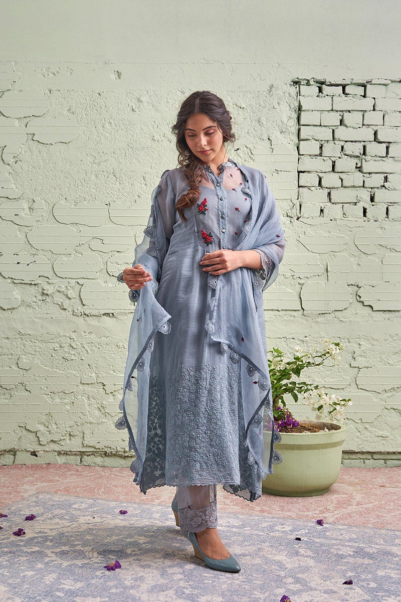 JAMUN ki tokri ( neela sa sleti)- set of 3 - kurta, pant & dupatta Naaz By Noor 