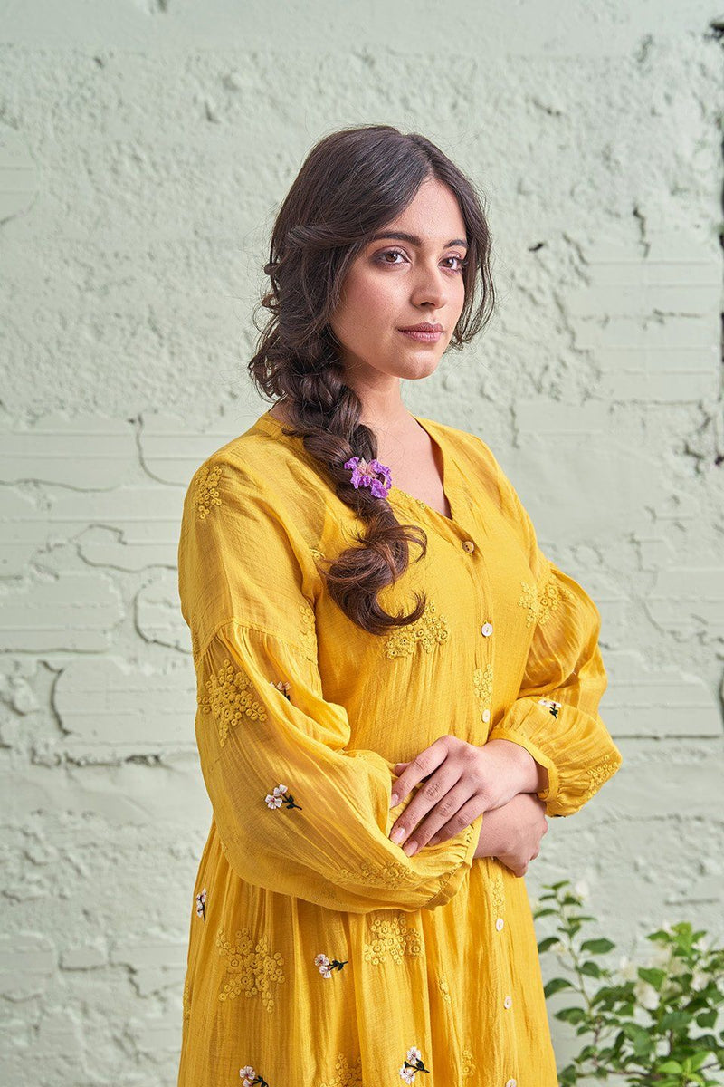 JAMUN ki tokri ( peeli)- set of 2- kurta, pant Naaz By Noor 