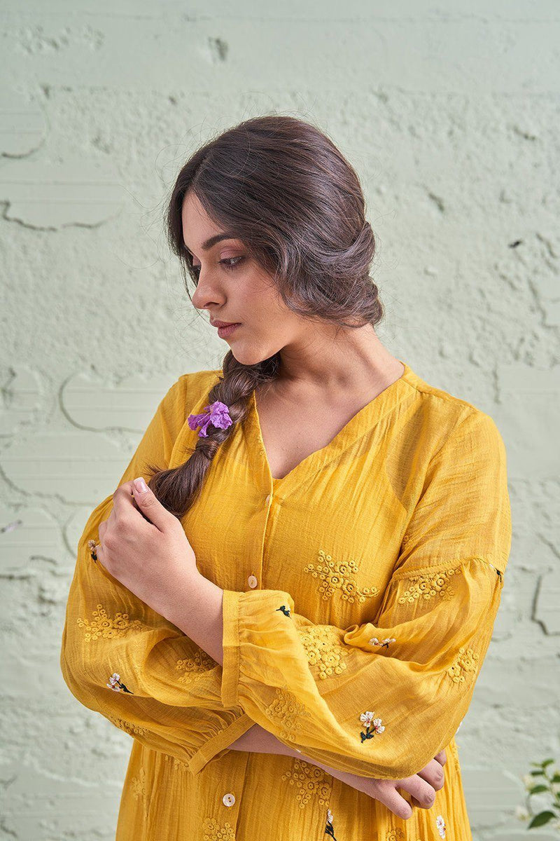 JAMUN ki tokri ( peeli)- set of 2- kurta, pant Naaz By Noor 