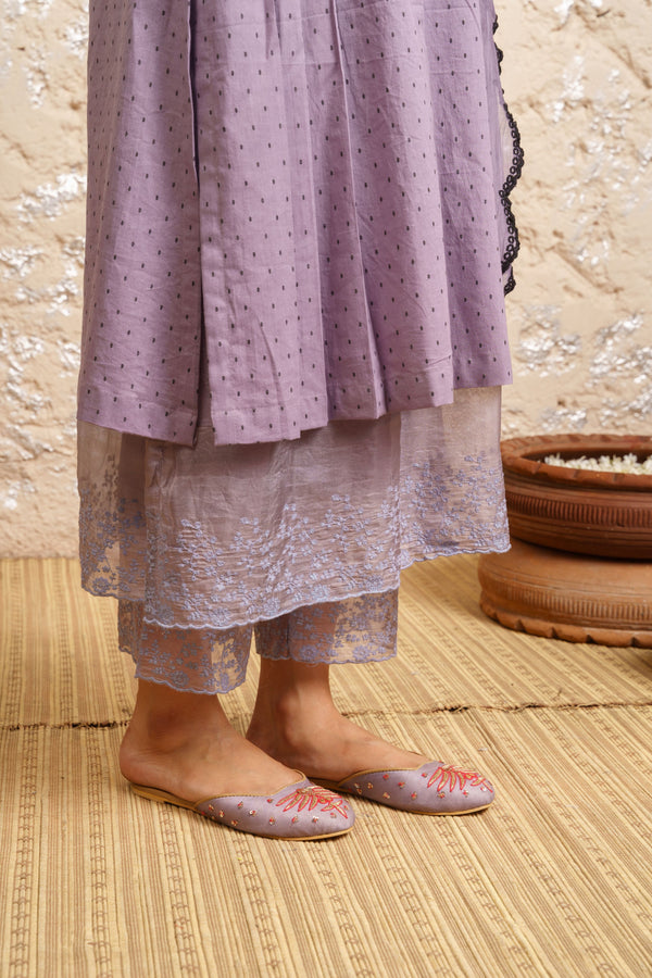 Lavender Embroidered Kurta With Pants And Dupatta - Naaz By Noor