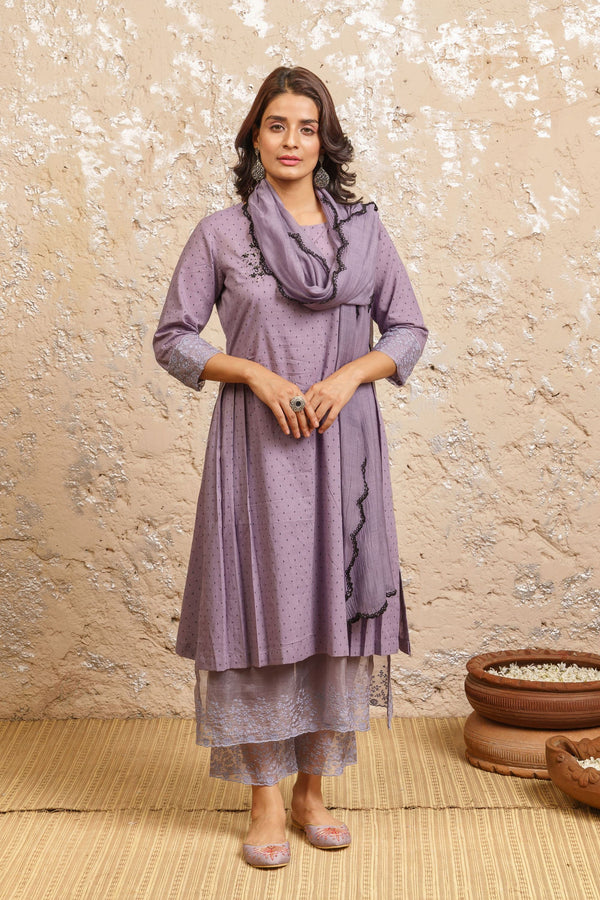 Lavender Embroidered Kurta With Pants And Dupatta - Naaz By Noor