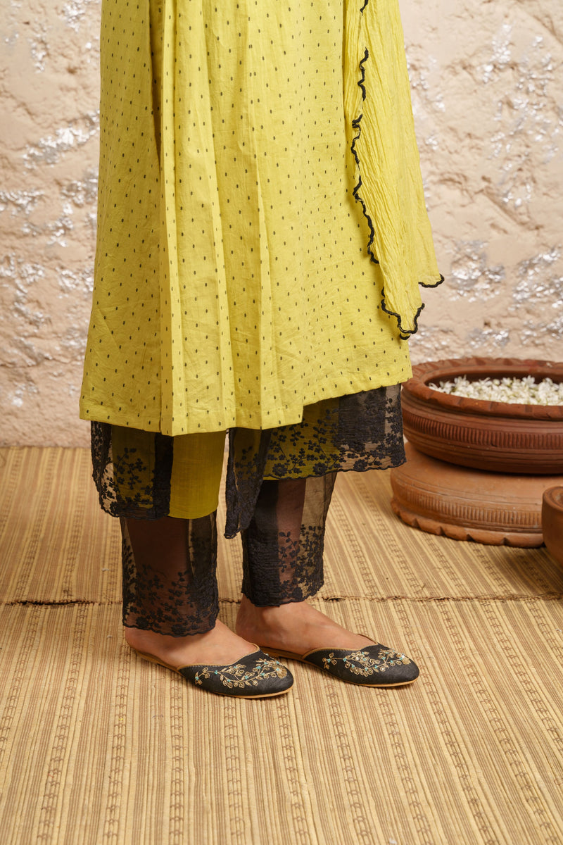 Lime Green Embroidered Kurta With Pants (Without Dupatta) - Naaz By Noor