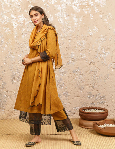 Mustard Embroidered Kurta With Pants (Without Dupatta) - Naaz By Noor