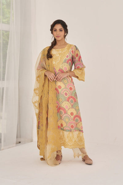 NOOR BAANO-set of 3(kurta, pant & dupatta) Naaz By Noor 