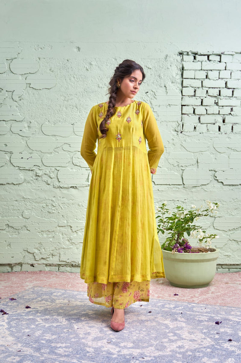 RAKHI tyohaar ki thali- nimbu sa hara-set of 3- kurta, sharara & dupatta Naaz By Noor 