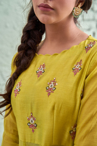 RAKHI tyohaar ki thali- nimbu sa hara-set of 3- kurta, sharara & dupatta Naaz By Noor 