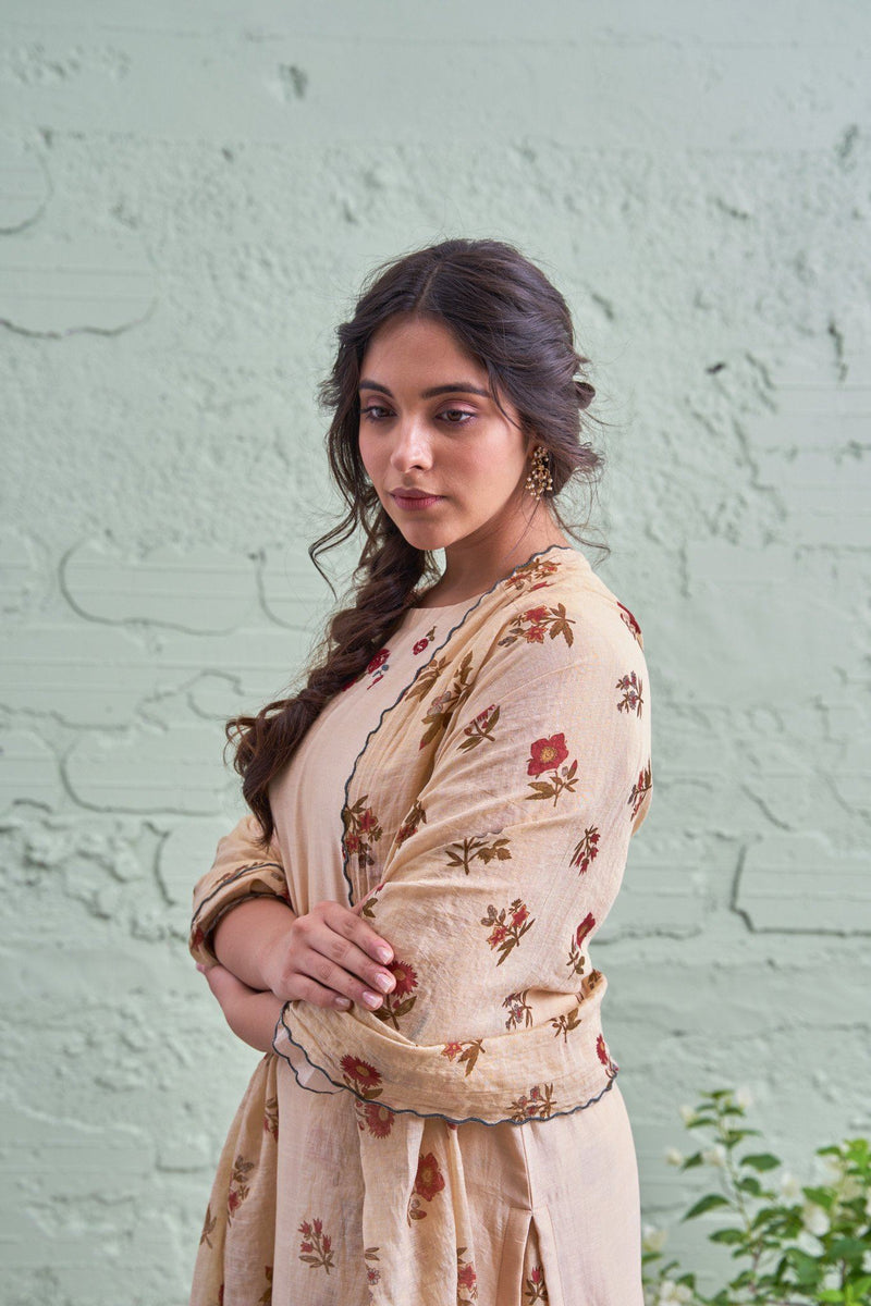 RAKHI-tyohaar ki thali- sunheri- set of 3- kurta, sharara & dupatta Naaz By Noor 