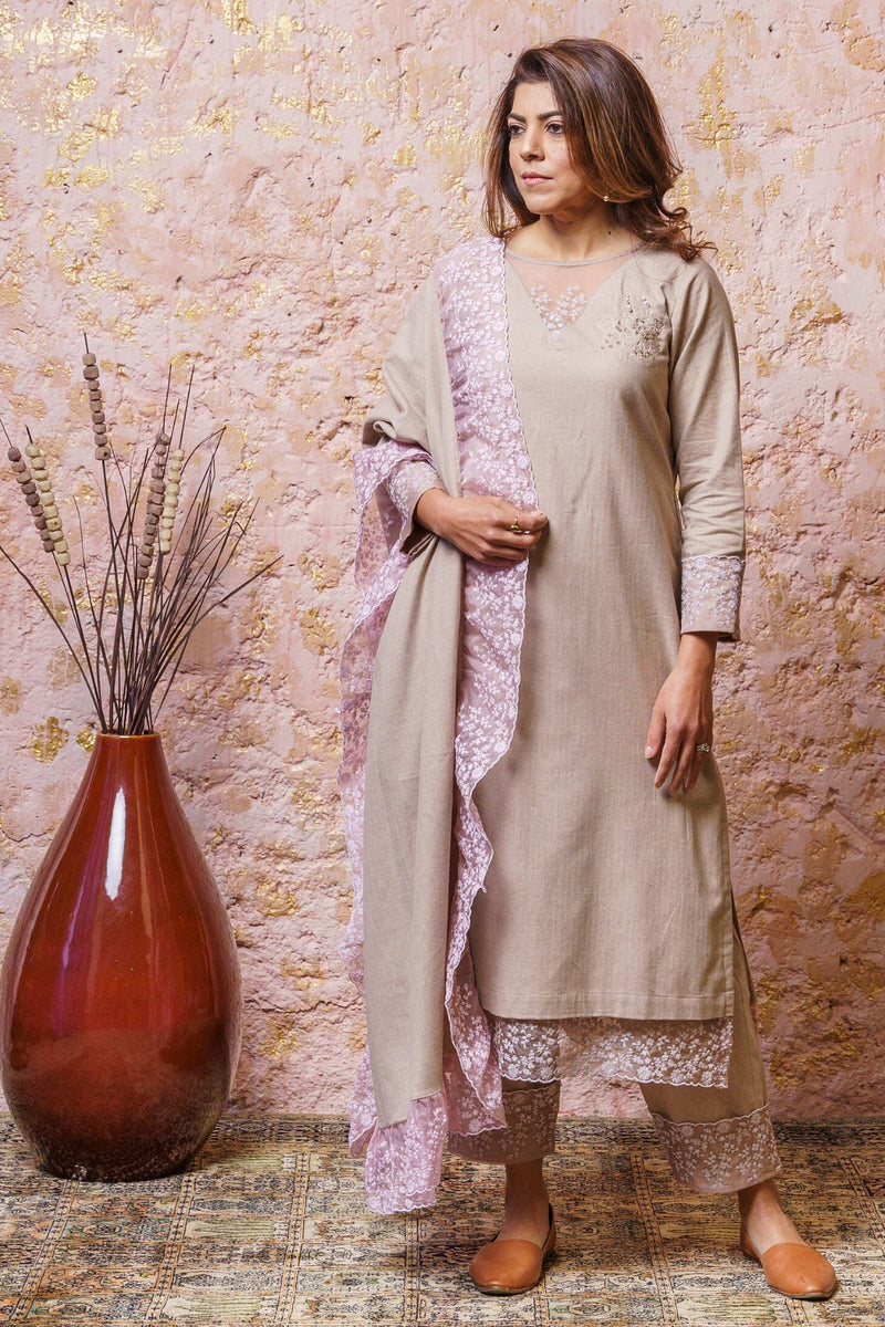 Soft Beige Tunic Set With Stole - Naaz By Noor