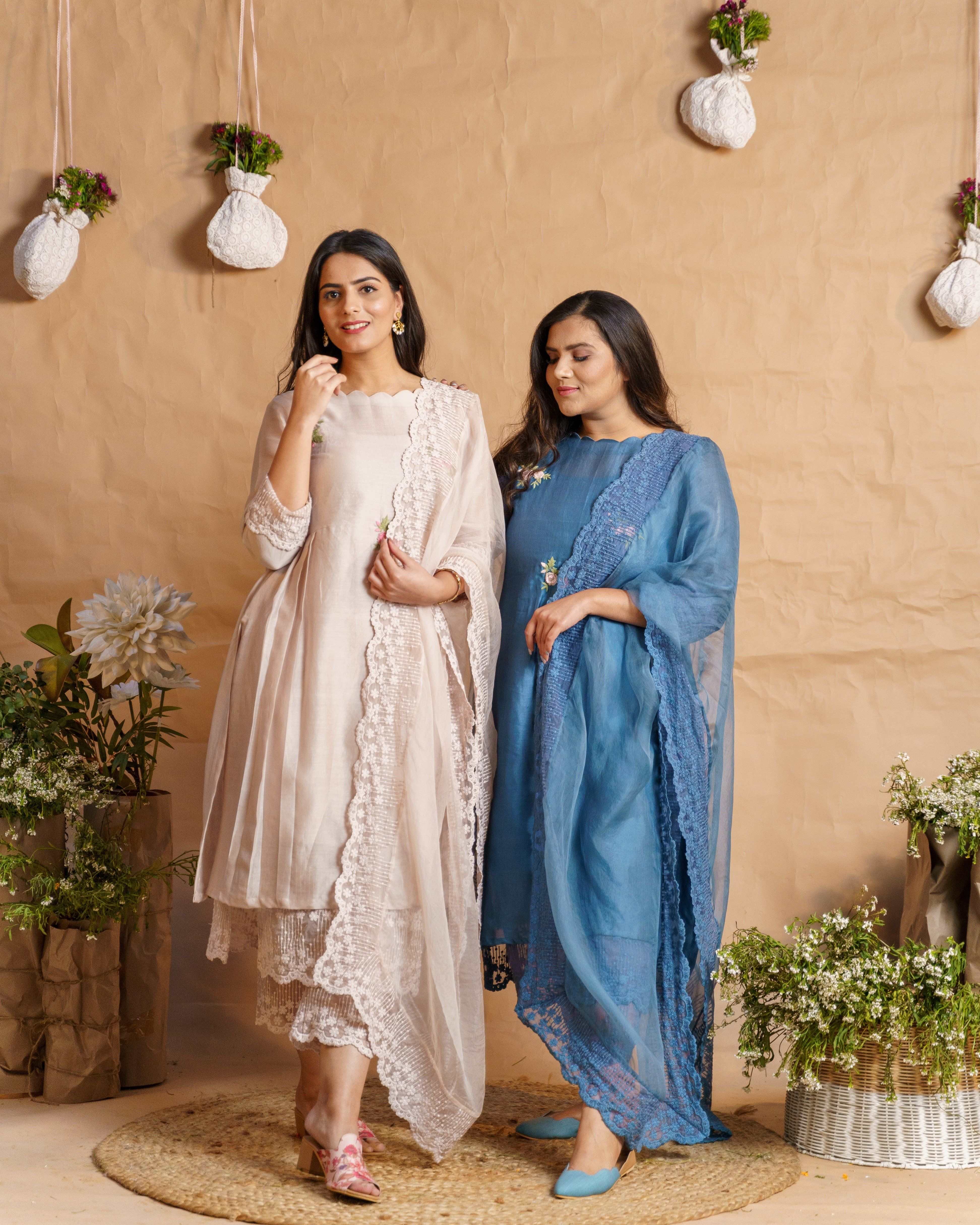 Spray Rose ensemble ( with dupatta ) - Naaz By Noor