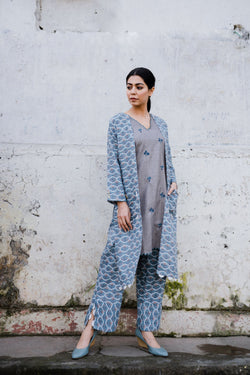 SUBAH CAPE SET- SET OF 3 Naaz By Noor 