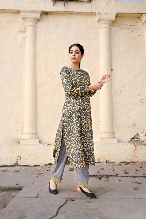 SUBAH CHARCOAL SET- SET OF 2 Naaz By Noor 