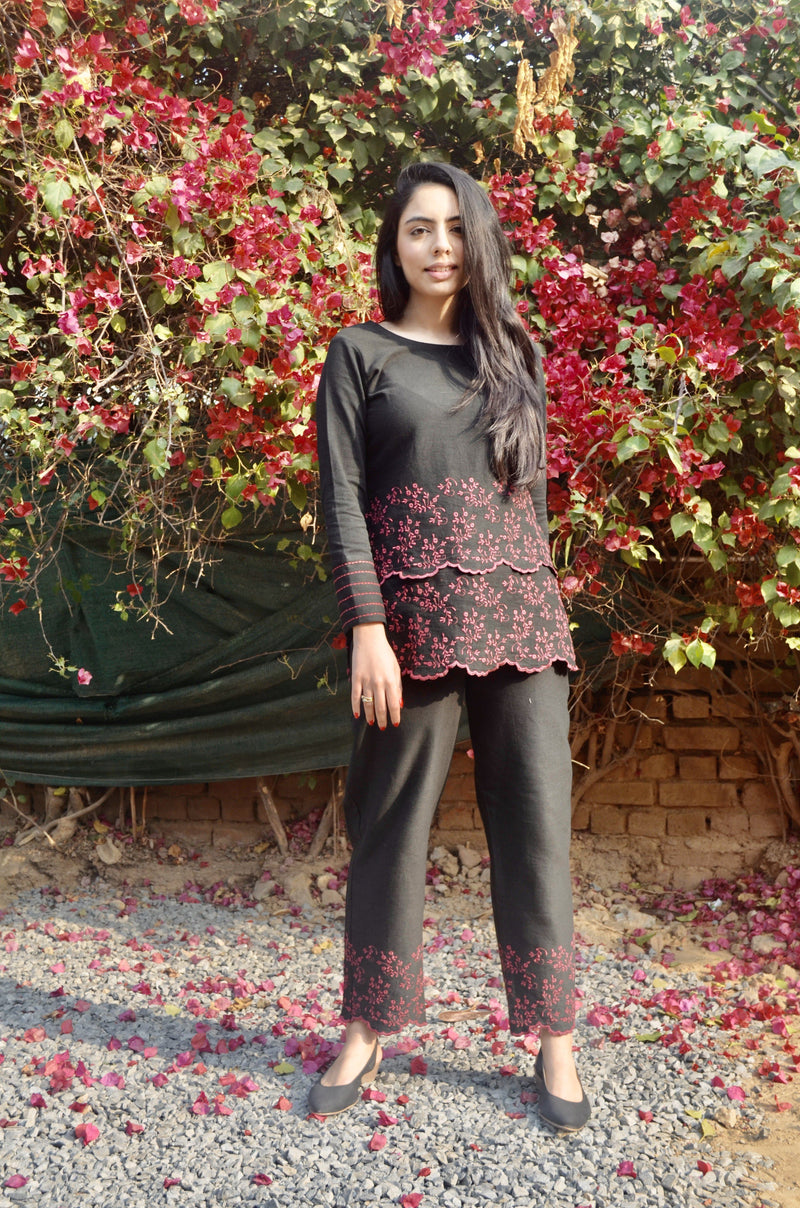 subah- classic black Naaz By Noor 