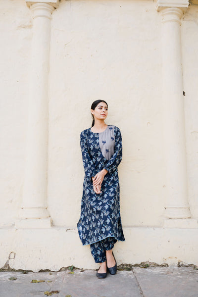 SUBAH DEEP BLUE POCKET SET- SET OF 2 Naaz By Noor 