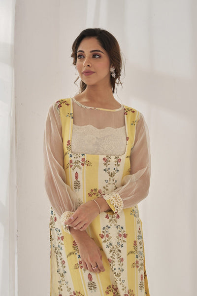 TAIRA BAANO-set of 3( kurta, pant & dupatta) Naaz By Noor 