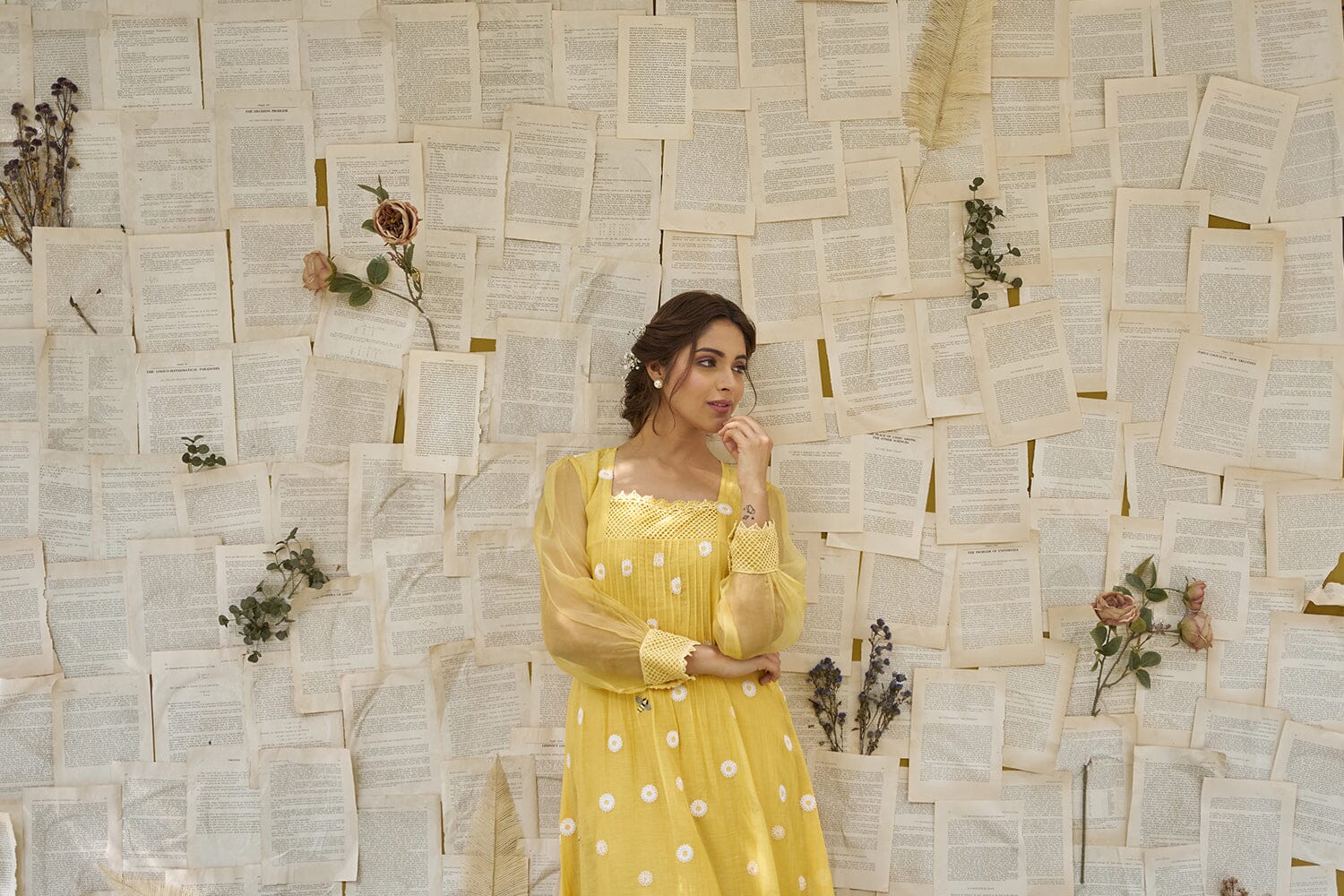 THE YELLOW LOVE LETTER - SET OF 2 ( kurta with pants) Naaz By Noor 