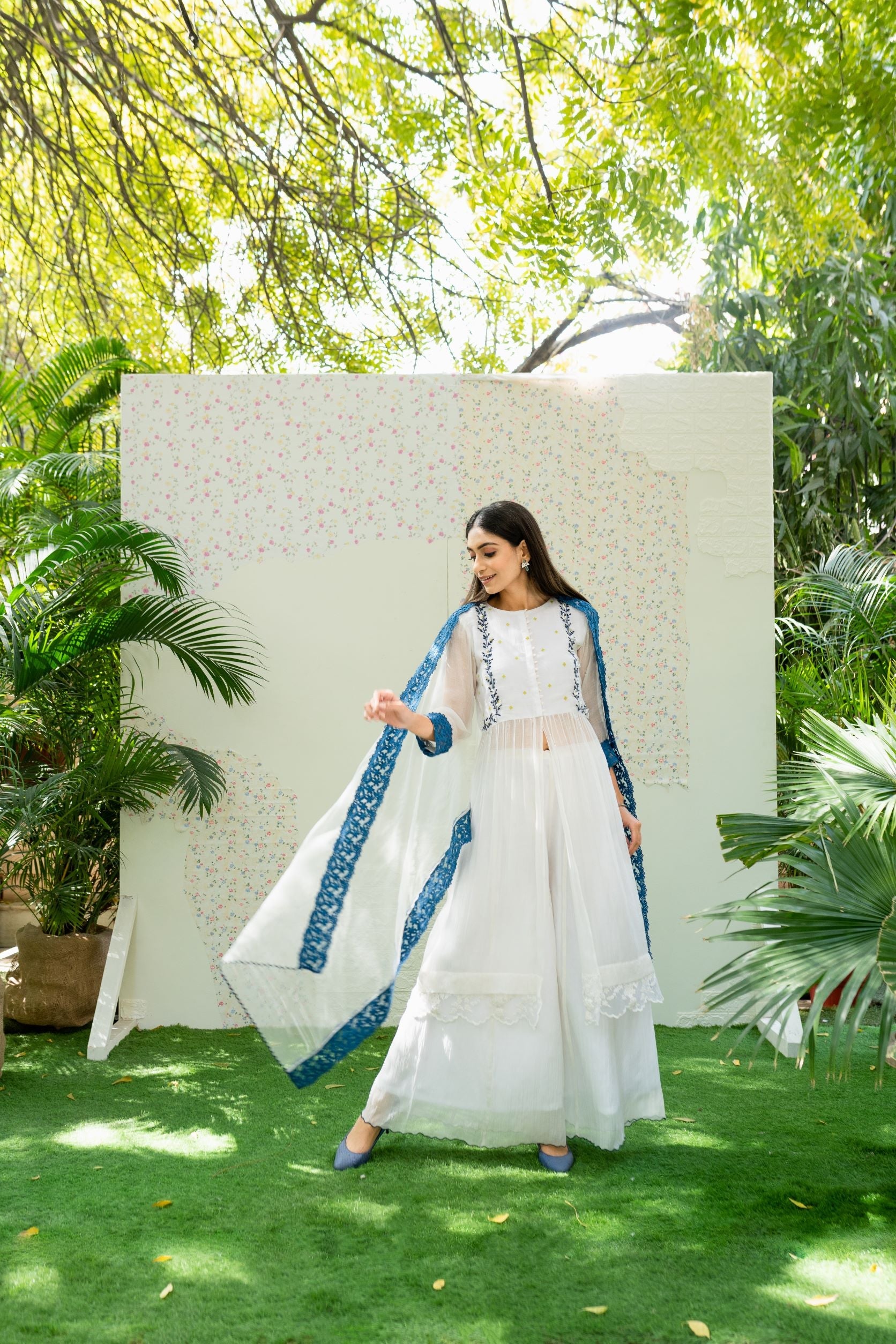 UNDER THE NEEM- white ( set of 3) Naaz By Noor 