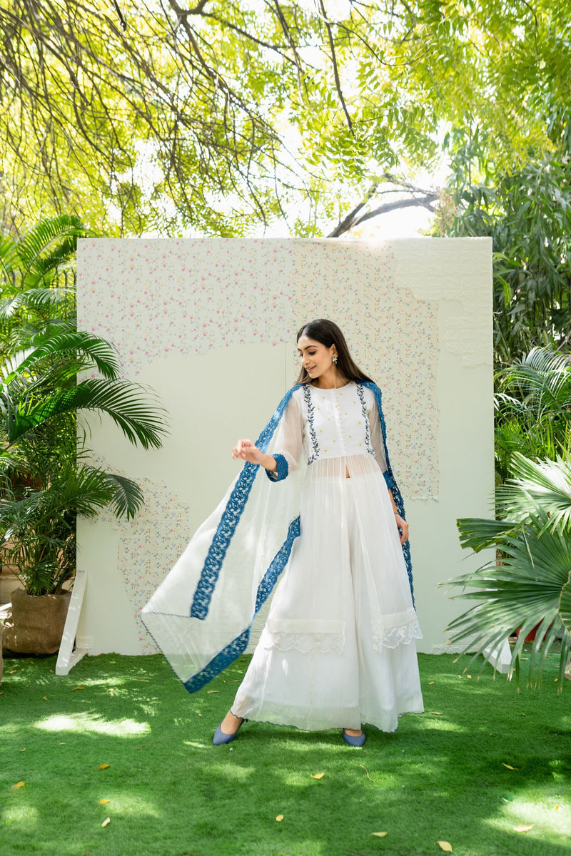 UNDER THE NEEM- white ( set of 3) Naaz By Noor 