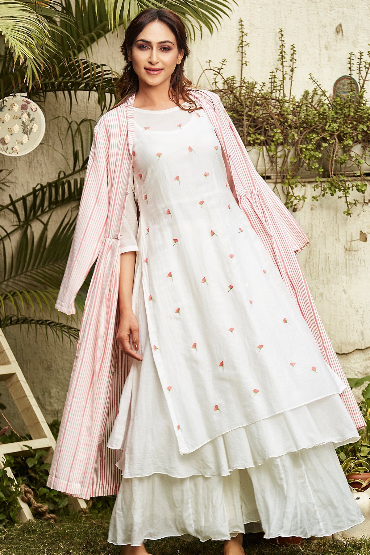 White Kurta With Pink Cape - Naaz By Noor