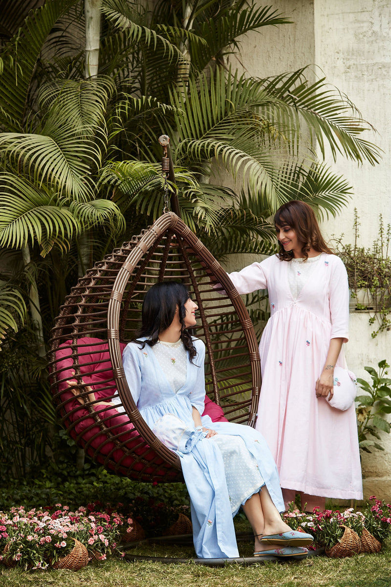 White Layered Kurta With Cape And Pants - Naaz By Noor
